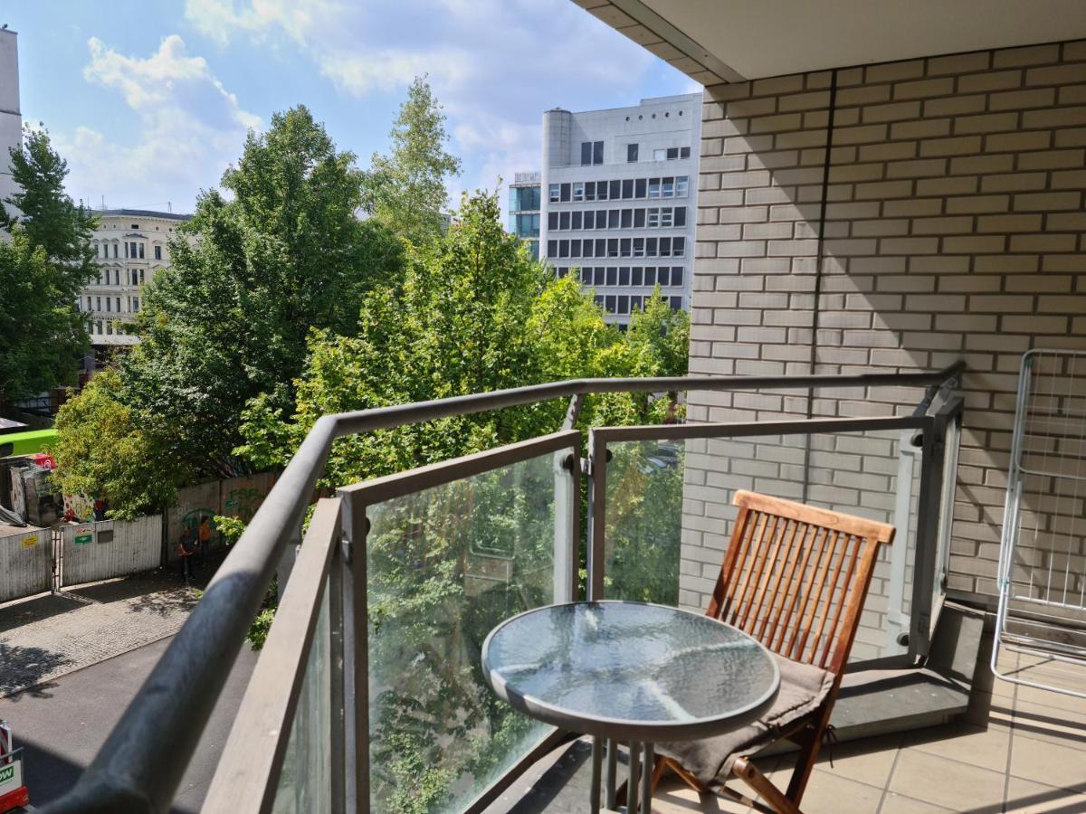 Topdomizil Apartments Checkpoint Plaza Берлин Екстериор снимка