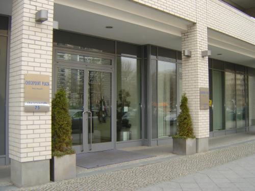 Topdomizil Apartments Checkpoint Plaza Берлин Удобства снимка